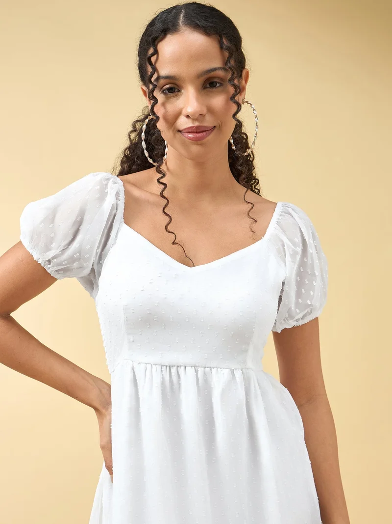 Outzidr  White Puff Sleeved Dress for Women | Best Price UAE